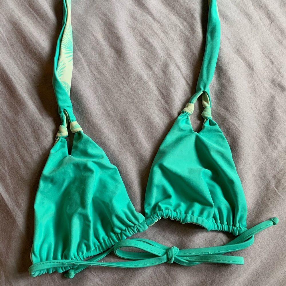 Vitamin A bikini top